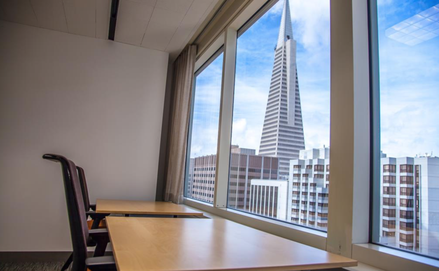 4 Person Office Available For Lease On The 18th Floor in The Financial District 4 Person Office Available For Lease On The 18th Floor in The Financial District
