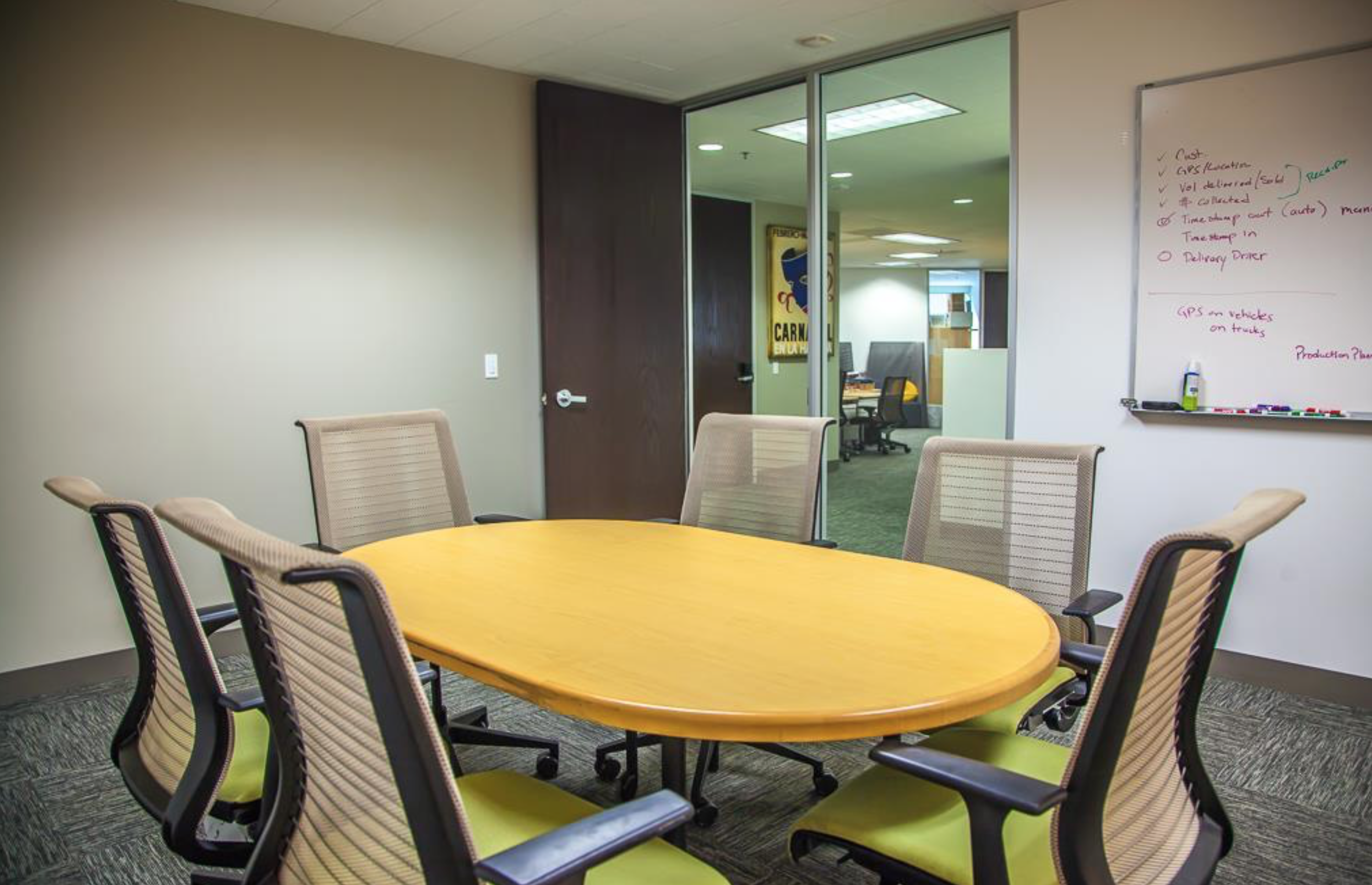 4 Person Office Available For Lease On The 18th Floor in The Financial District 4 Person Office Available For Lease On The 18th Floor in The Financial District