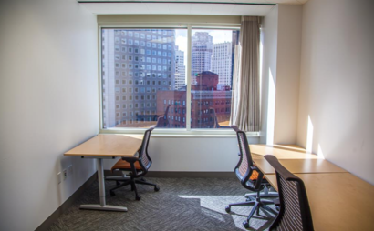 4 Person Office Available For Lease On The 18th Floor in The Financial District 