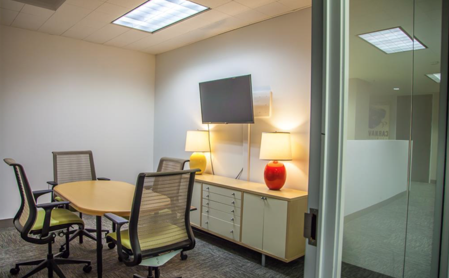 Office Space For 6 On The 18th Floor in The Financial District Office Space For 6 On The 18th Floor in The Financial District