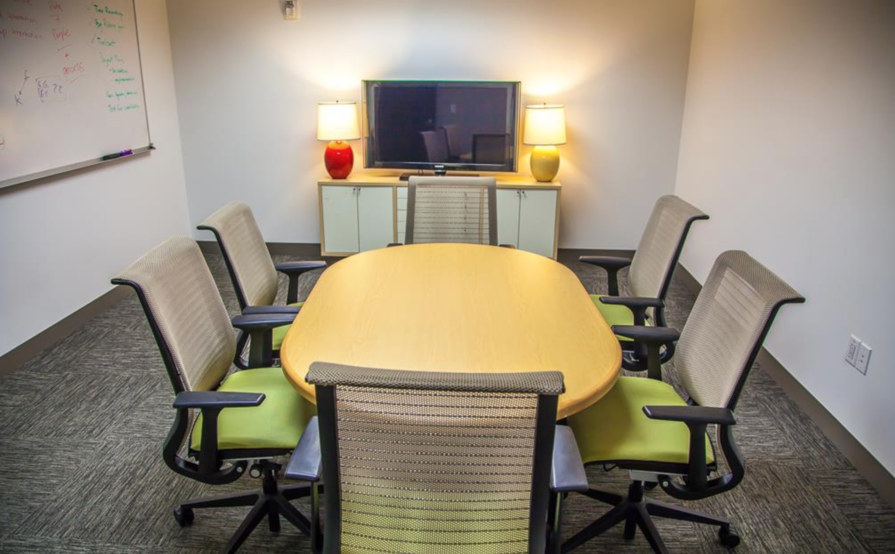 Office Space For 6 On The 18th Floor in The Financial District Office Space For 6 On The 18th Floor in The Financial District