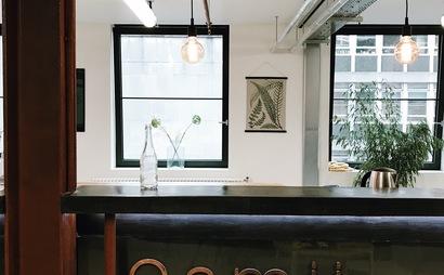 4 Desks available for rent  4 Desks available for rent