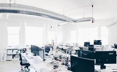 Desk share available in DTLA creative office space Desk share available in DTLA creative office space