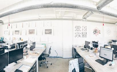 Desk share available in DTLA creative office space Desk share available in DTLA creative office space
