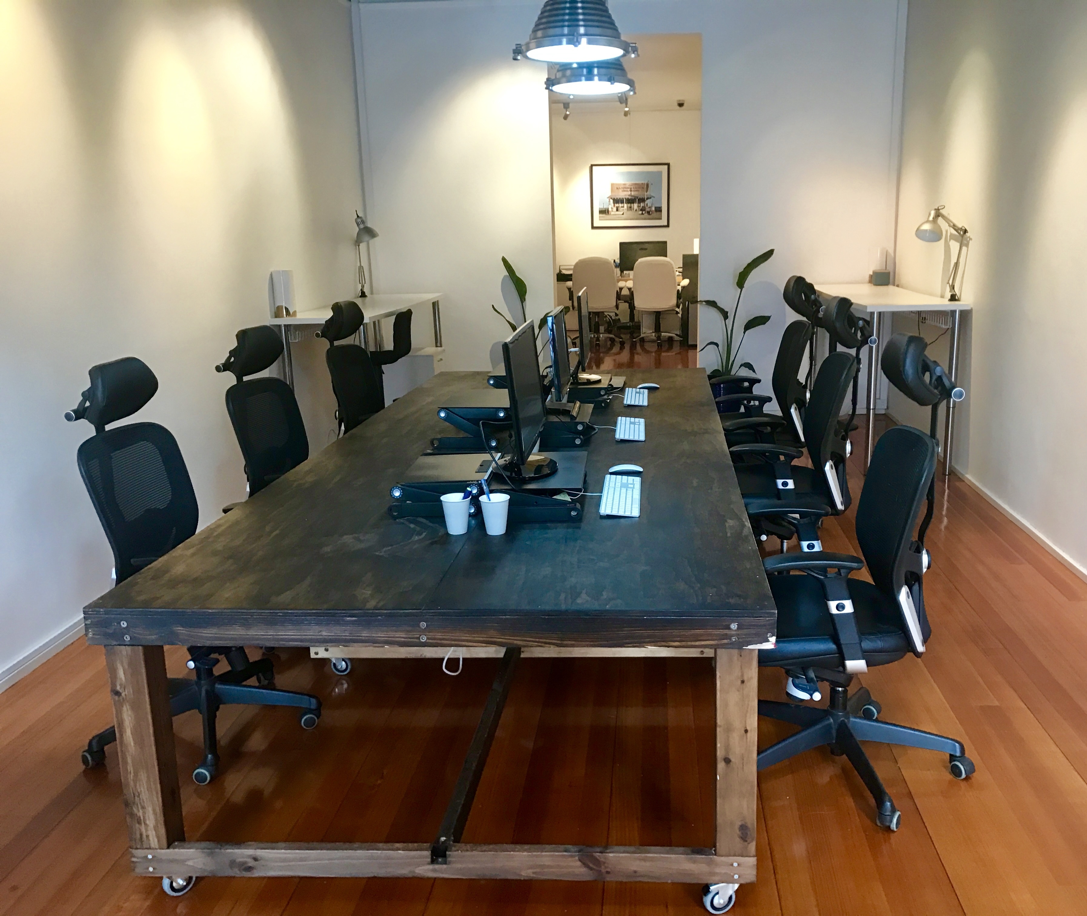 Get Amongst Our Vibrant Art Gallery Co-working Space Get Amongst Our Vibrant Art Gallery Co-working Space