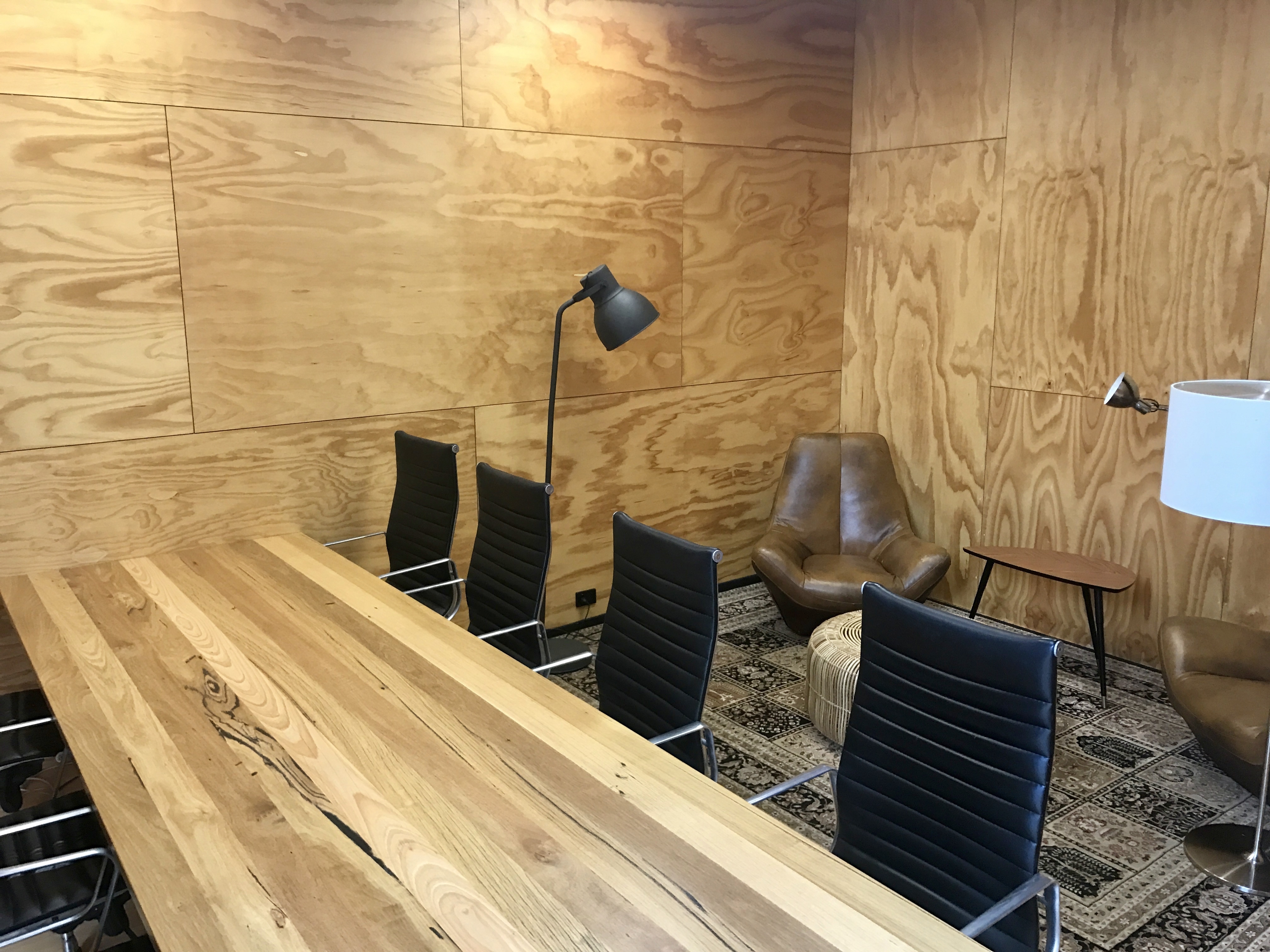 Get Amongst Our Vibrant Art Gallery Co-working Space Get Amongst Our Vibrant Art Gallery Co-working Space