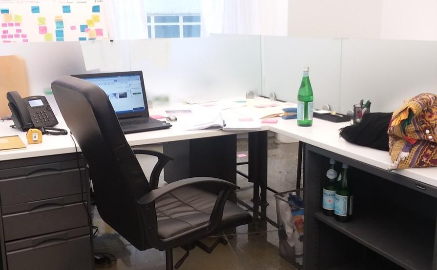 Great space!  Desks available immediately in Times Square / Bryant Park area. Great space!  Desks available immediately in Times Square / Bryant Park area.