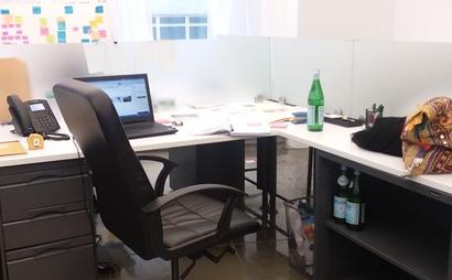 Great space!  Desks available immediately in Times Square / Bryant Park area. Great space!  Desks available immediately in Times Square / Bryant Park area.