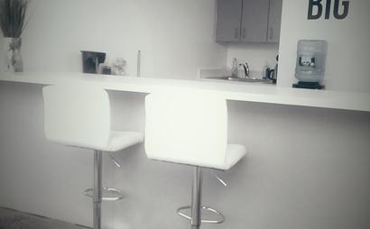 Great space!  Desks available immediately in Times Square / Bryant Park area. Great space!  Desks available immediately in Times Square / Bryant Park area.