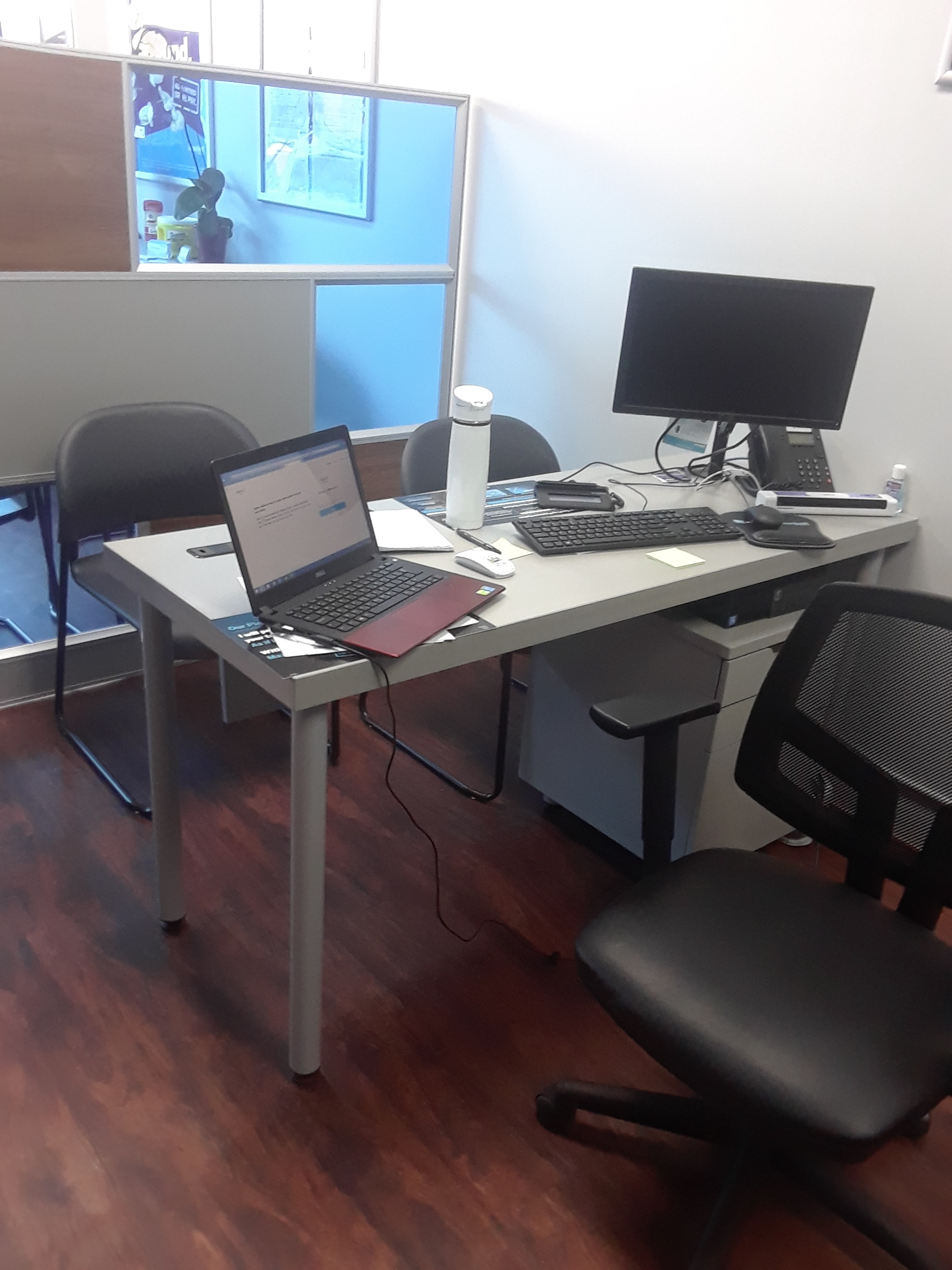 desk for rent desk for rent