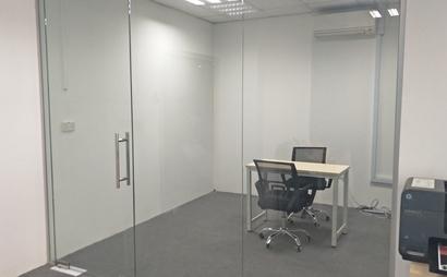 Office Desks for Rent Office Desks for Rent