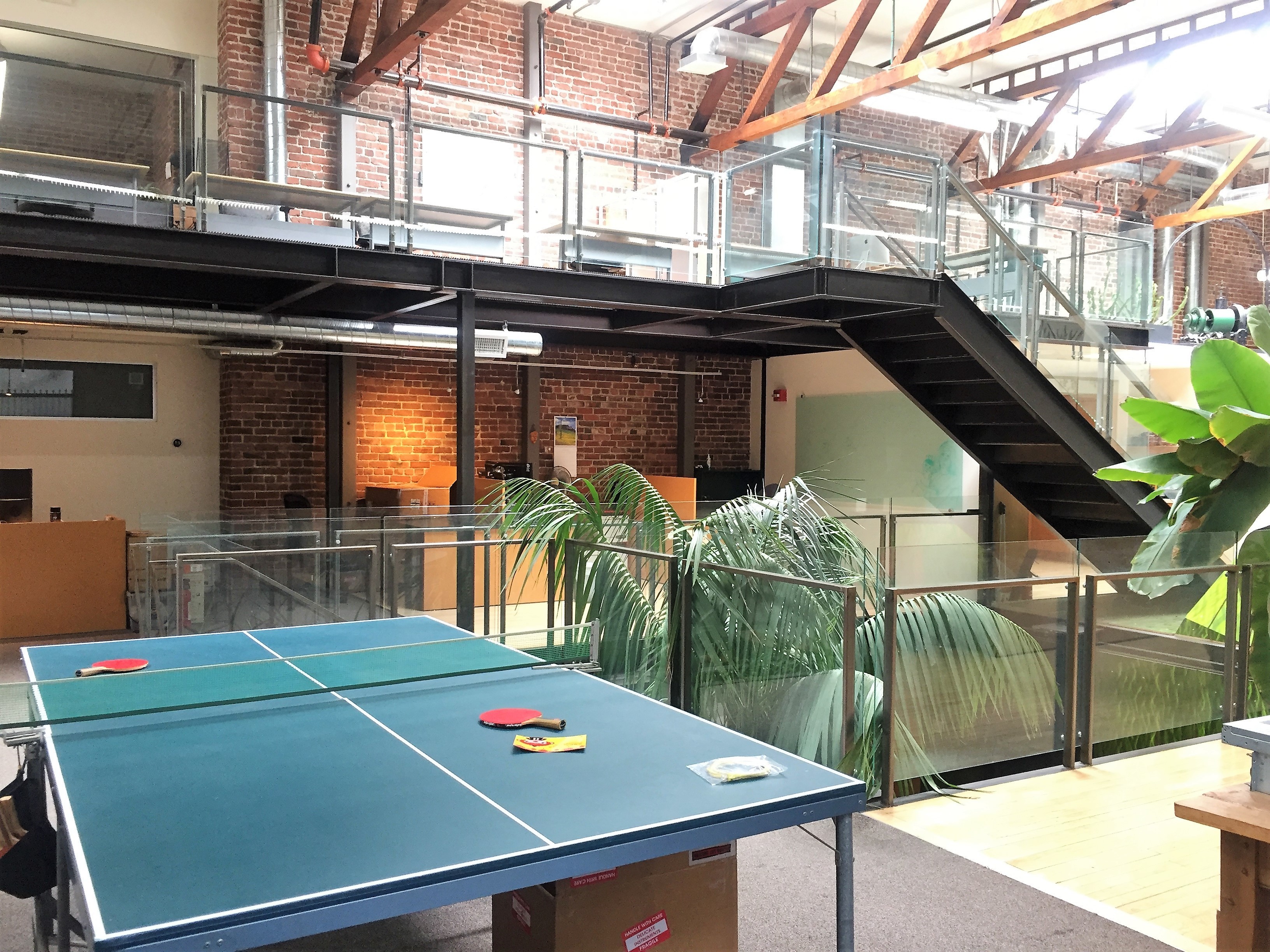 Dedicated Desks with Natural Light (7 Available)