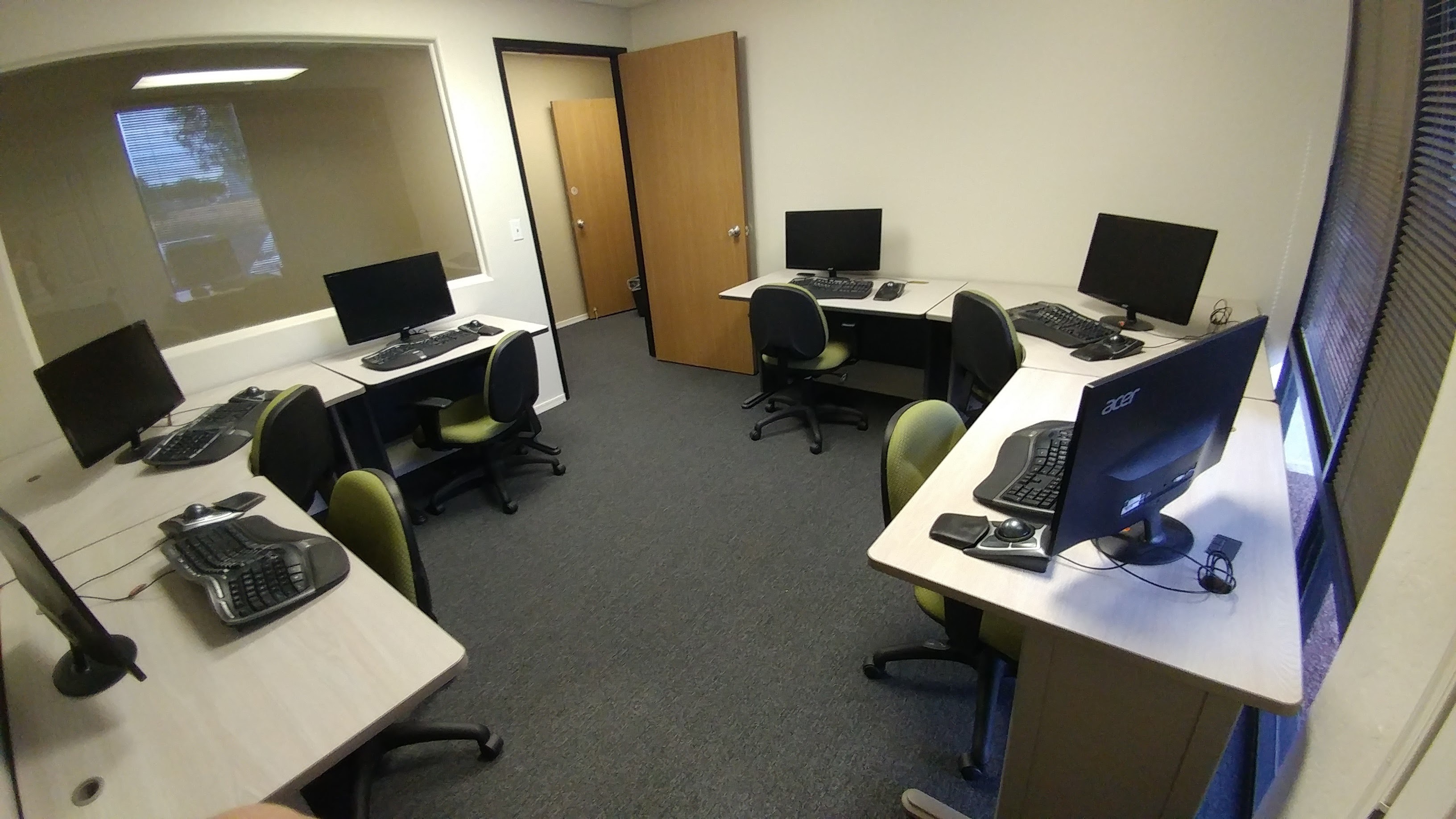 I-Box - Executive Suites and Stations I-Box - Executive Suites and Stations