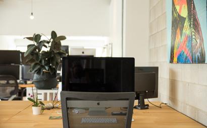 Full-Time Dedicated Desk Full-Time Dedicated Desk