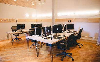 Fully Furnished Desks available in Production Studio Fully Furnished Desks available in Production Studio