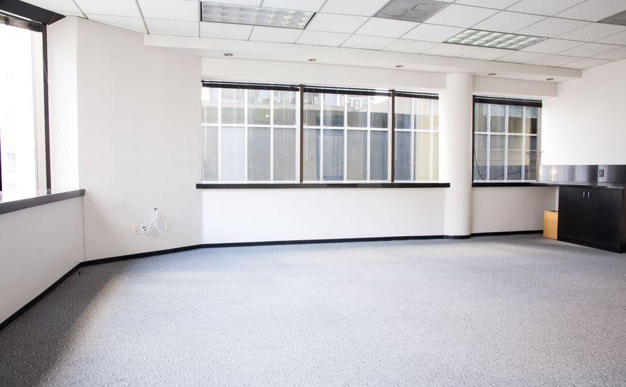 Dedicated Desk - 4 Available at Ventra7 Dedicated Desk - 4 Available at Ventra7