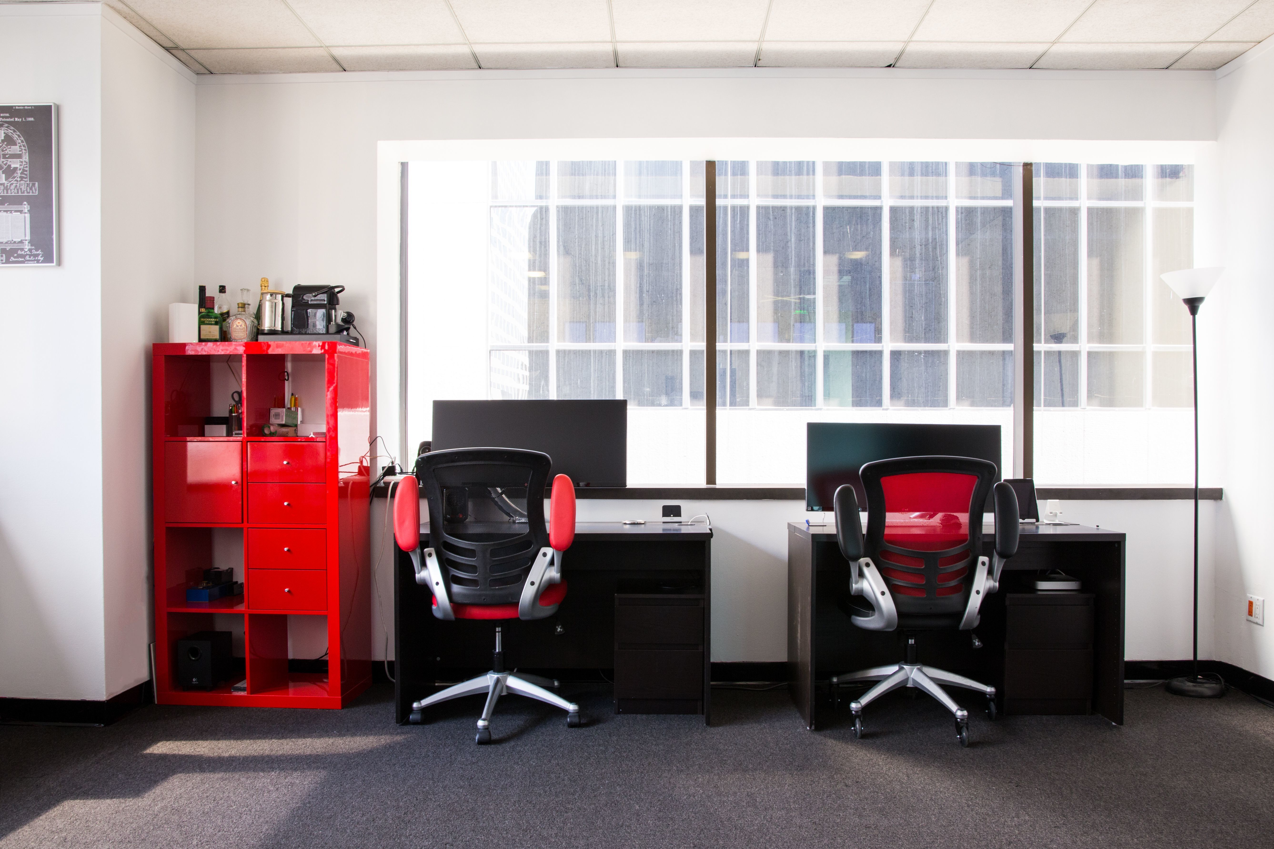 Dedicated Desk - 4 Available at Ventra7 Dedicated Desk - 4 Available at Ventra7