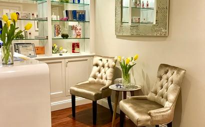 FOR RENT: Treatment Room in UPPER EAST SIDE (Health/Beauty Service) FOR RENT: Treatment Room in UPPER EAST SIDE (Health/Beauty Service)