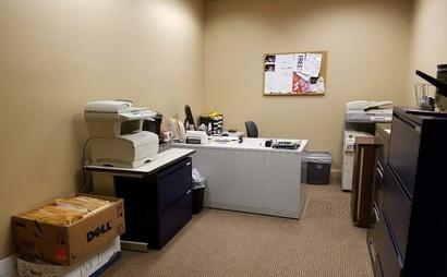 Orland Park shared office space near highway 1-2  available