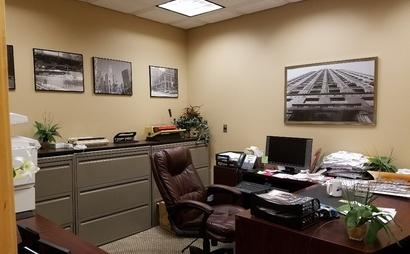Orland Park shared office space near highway 1-2  available
