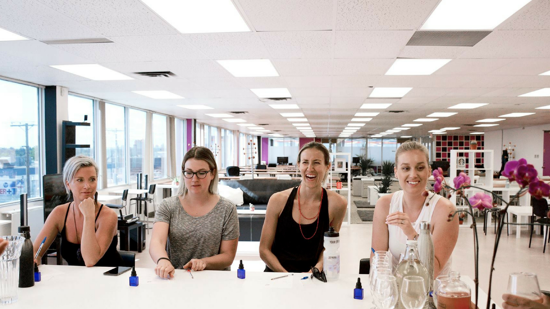 Monthly/Daily Hot-desking and dedicated desk rentals