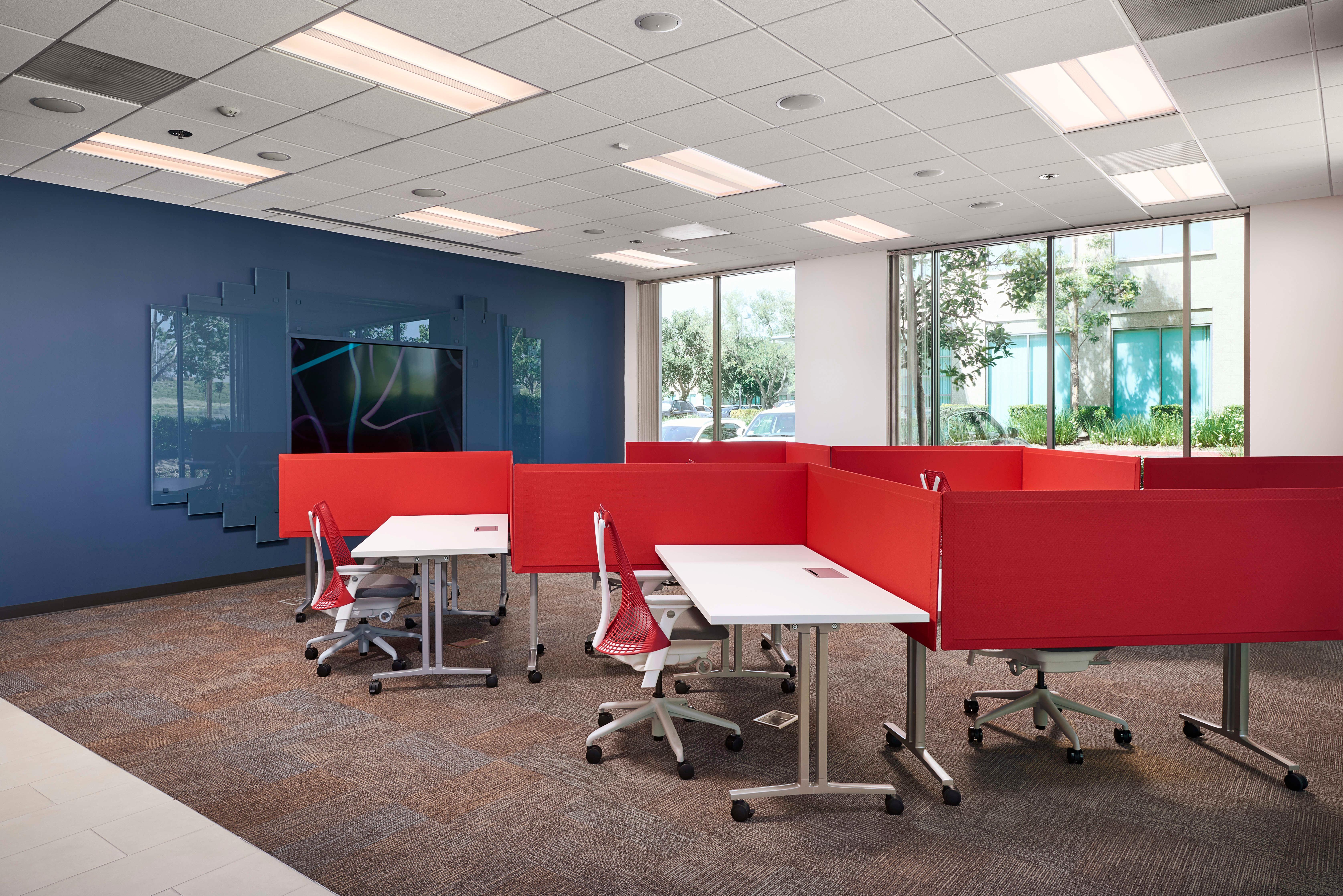 Hot Desk Desks Near Me