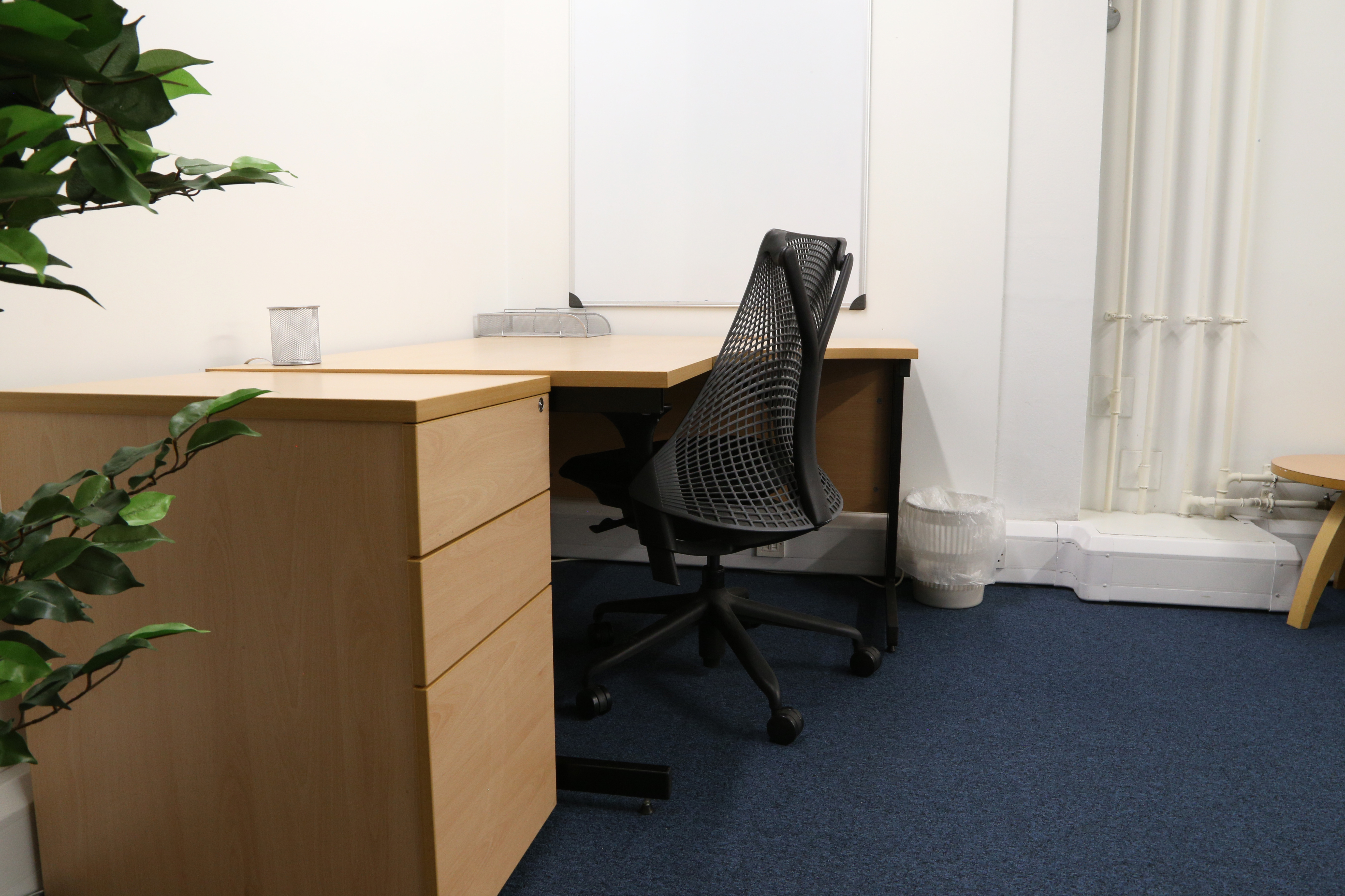  1-3 desk spaces available in vibrant, cool, large shared office - sharing with startups & businesses