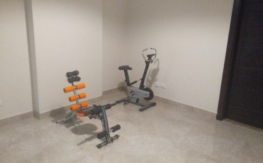 Zoom Smart Space.         Shared Desks , Meeting rooms , didicated desk , workshop room , course room Zoom Smart Space.         Shared Desks , Meeting rooms , didicated desk , workshop room , course room