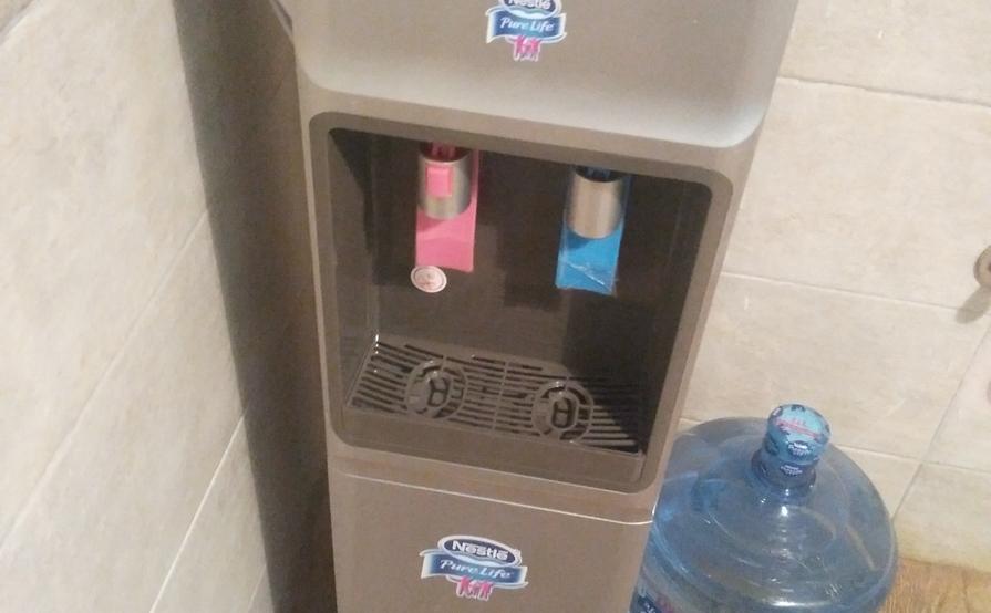 Zoom Smart Space.         Shared Desks , Meeting rooms , didicated desk , workshop room , course room Zoom Smart Space.         Shared Desks , Meeting rooms , didicated desk , workshop room , course room