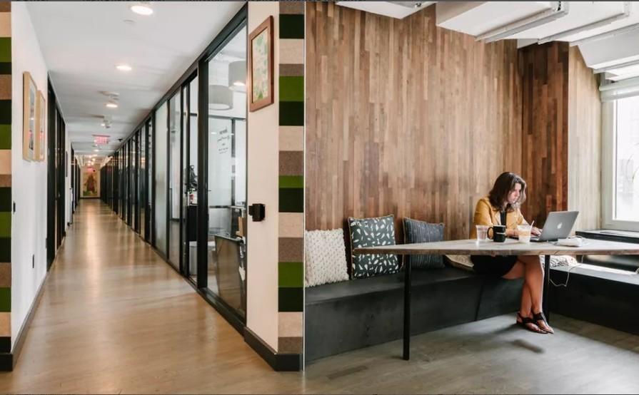 Personal Desk in City Hall Personal Desk in City Hall