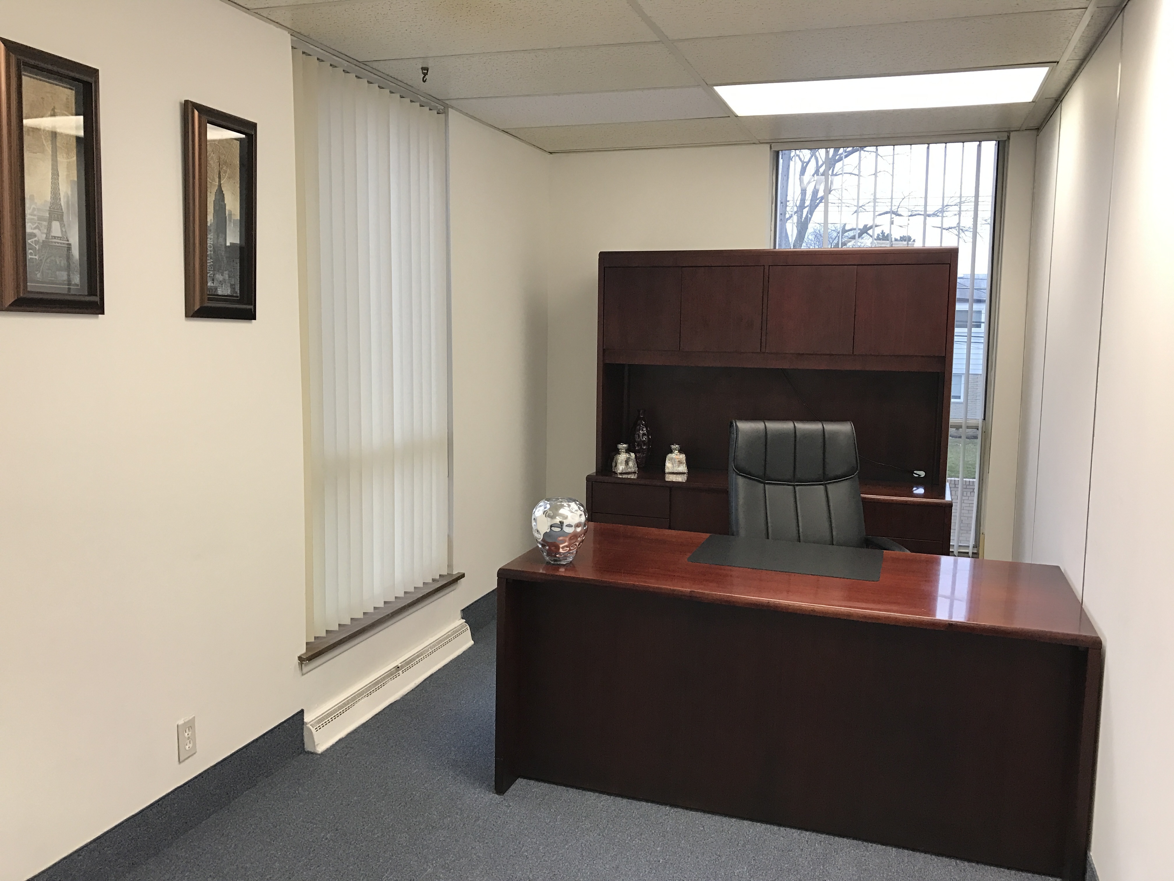 Private Office for RENT