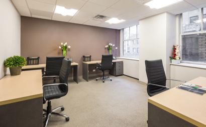 3-person interior office. 3-person interior office.