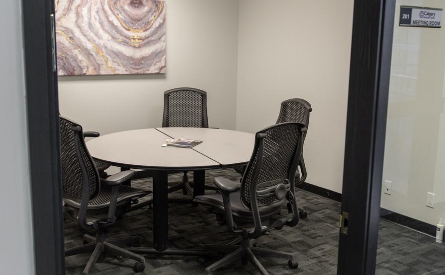 Calgary Business Centre - Private Offices - Community Feel Calgary Business Centre - Private Offices - Community Feel