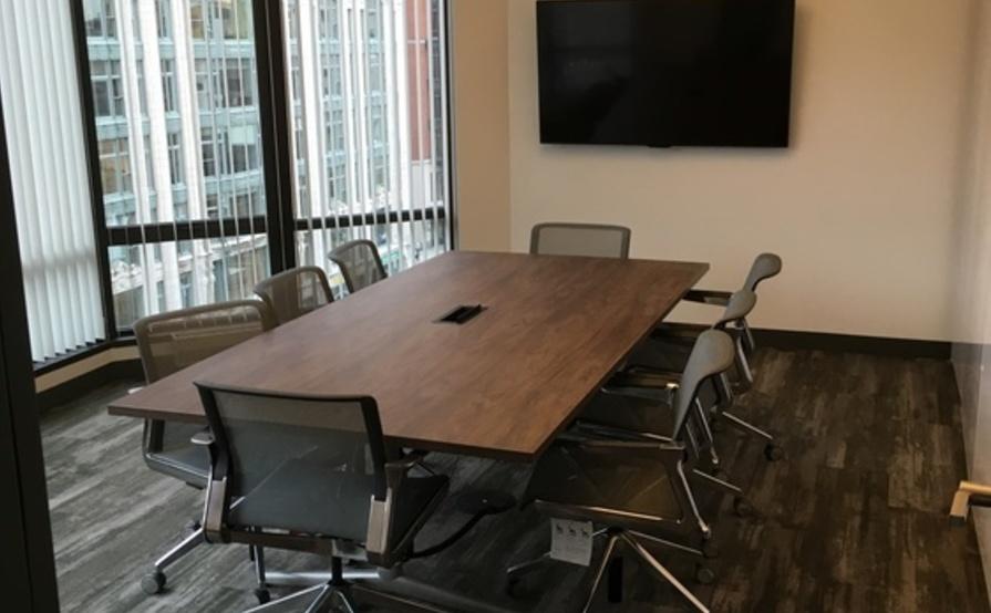 Modern Meeting Room in Back Bay - 6 to 10 people