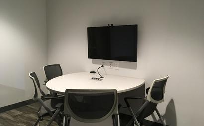 Modern Meeting Room in Back Bay - 4 to 6 people Modern Meeting Room in Back Bay - 4 to 6 people