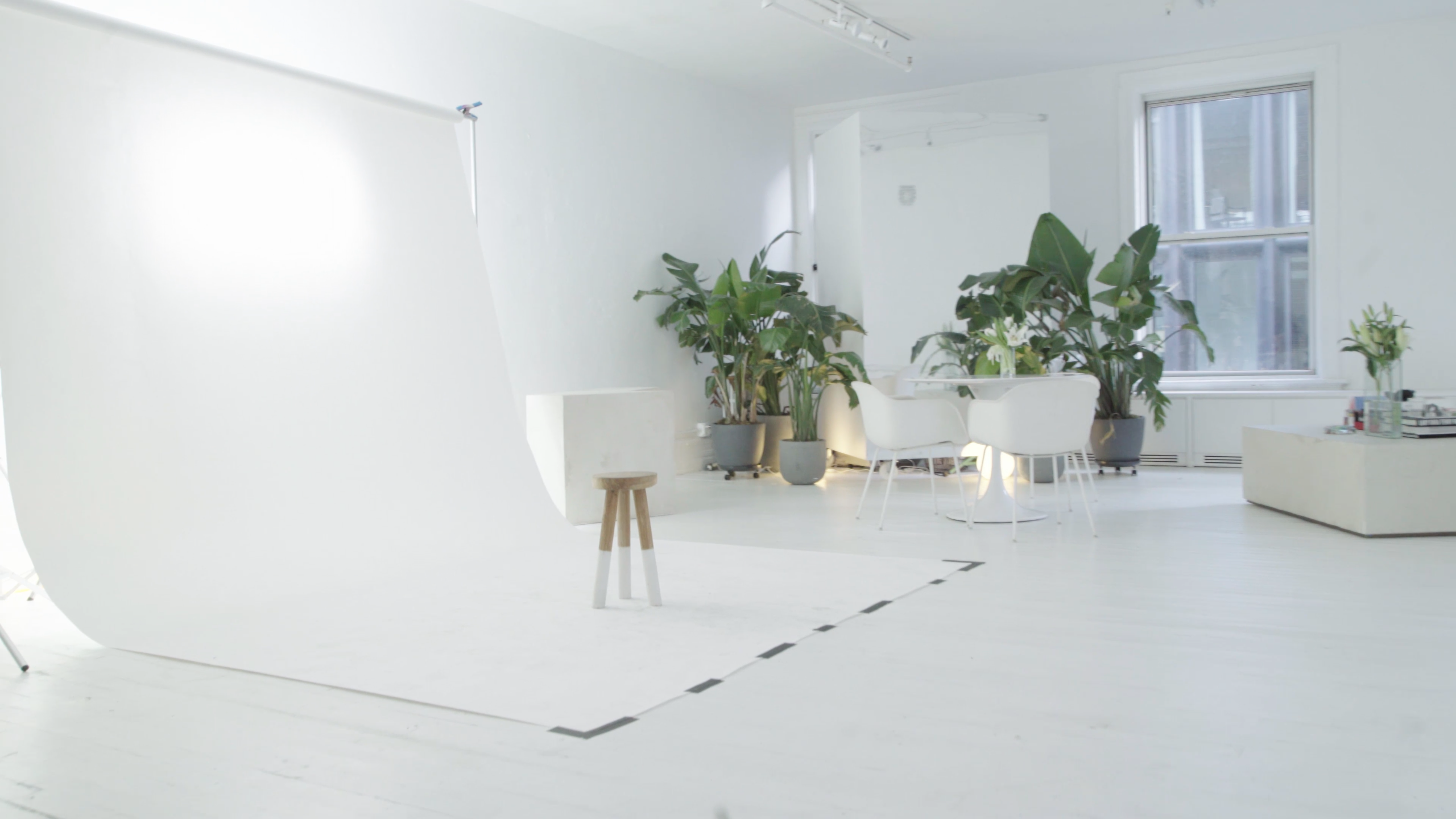 Shared Creative Production Studio Space | Desks Near Me