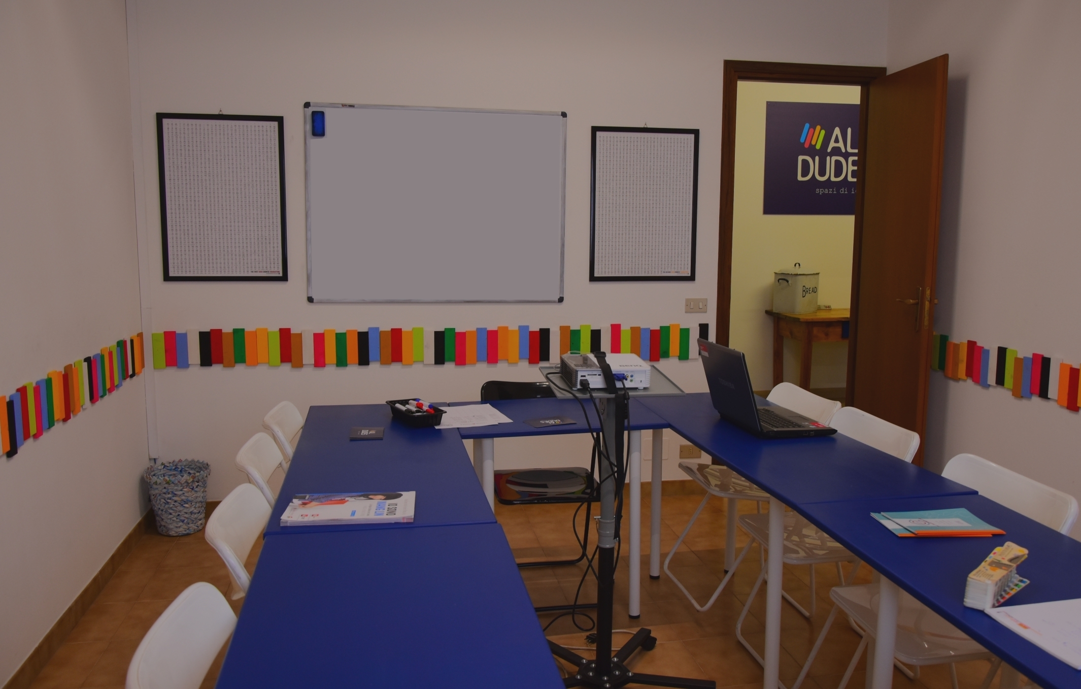 Sala Riunioni / Aula Corsi Sala Riunioni / Aula Corsi