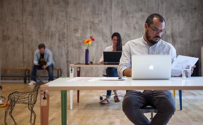 EXECUTIVE DESK EXECUTIVE DESK