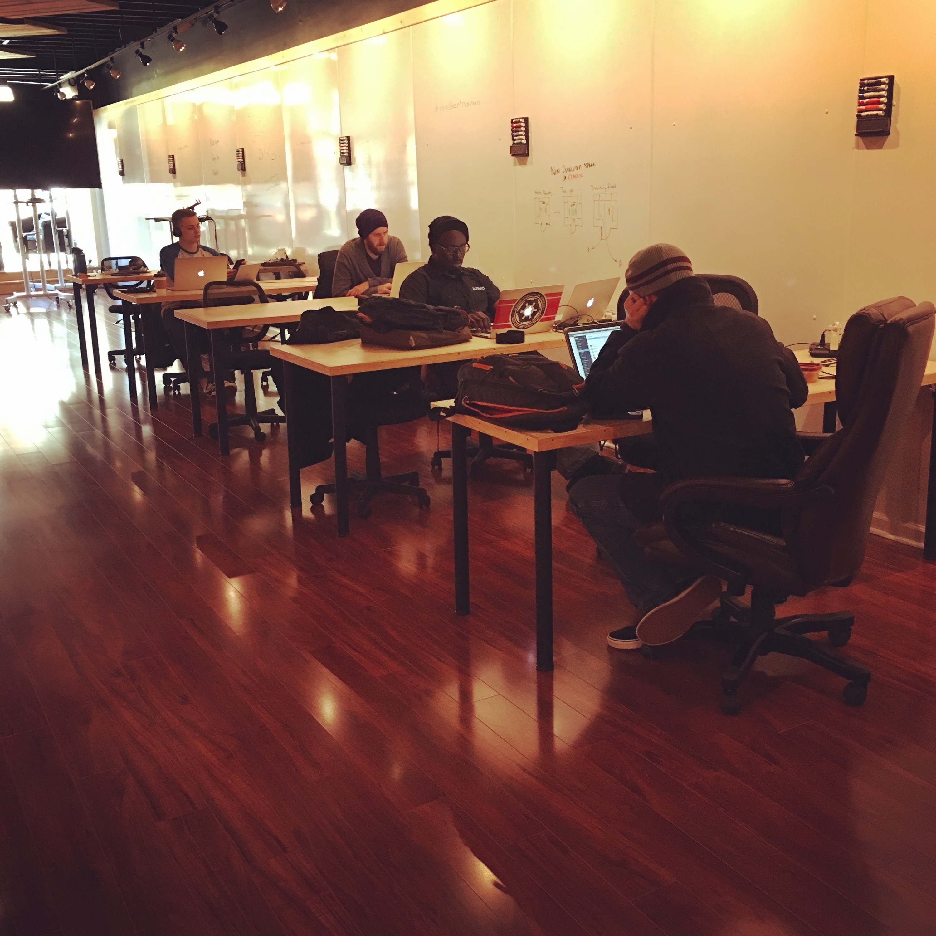 Business Hours Co/work Membership