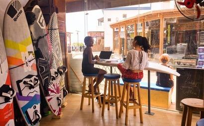 Mojo Cowork Cafe Mojo Cowork Cafe