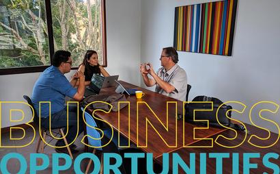 PLAY HOUSE PLAY HOUSE