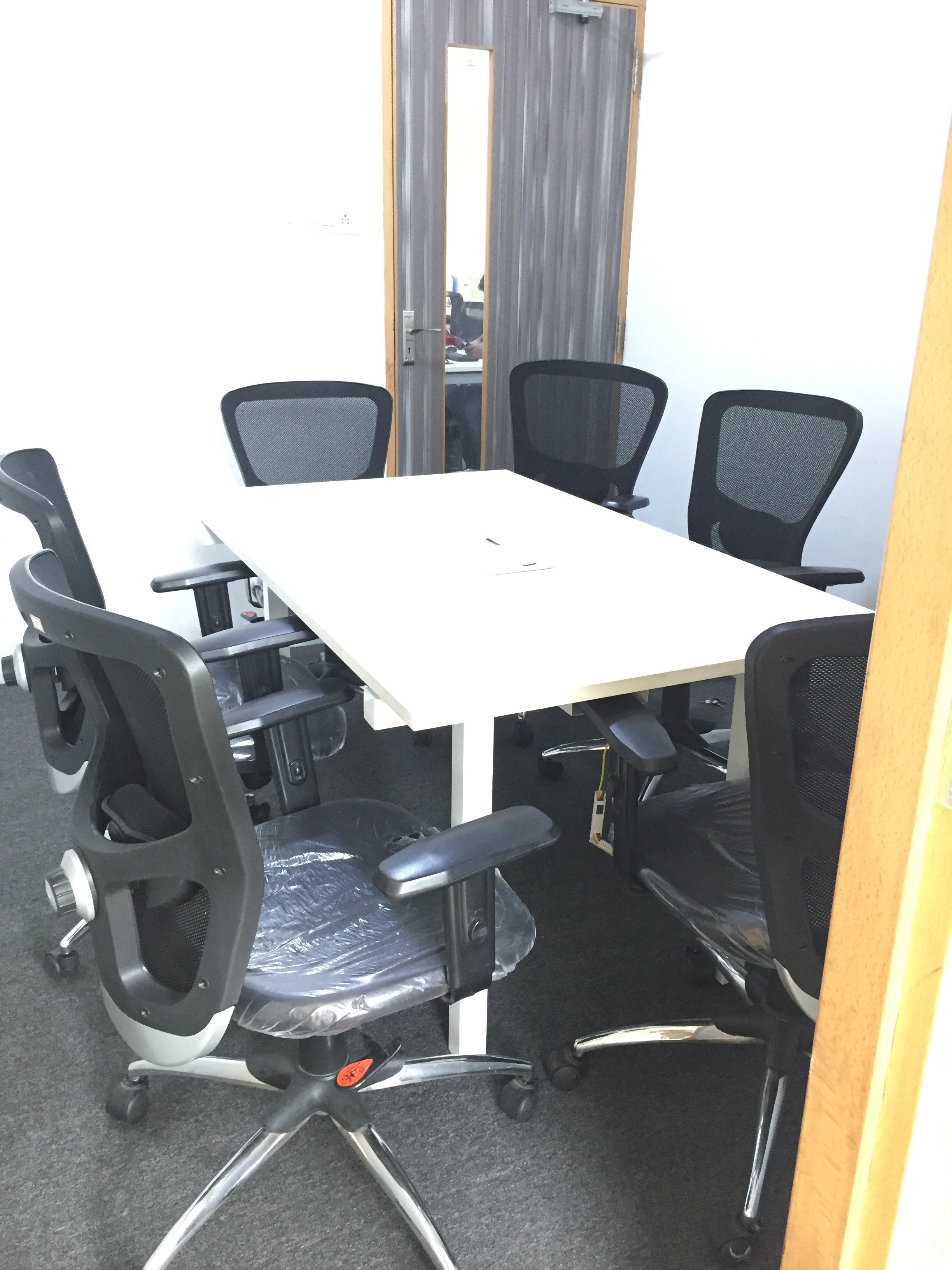 6 Seater Private cabin at Founders Cube