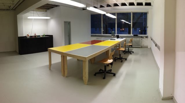 Desks available now in creative office space in Wedding