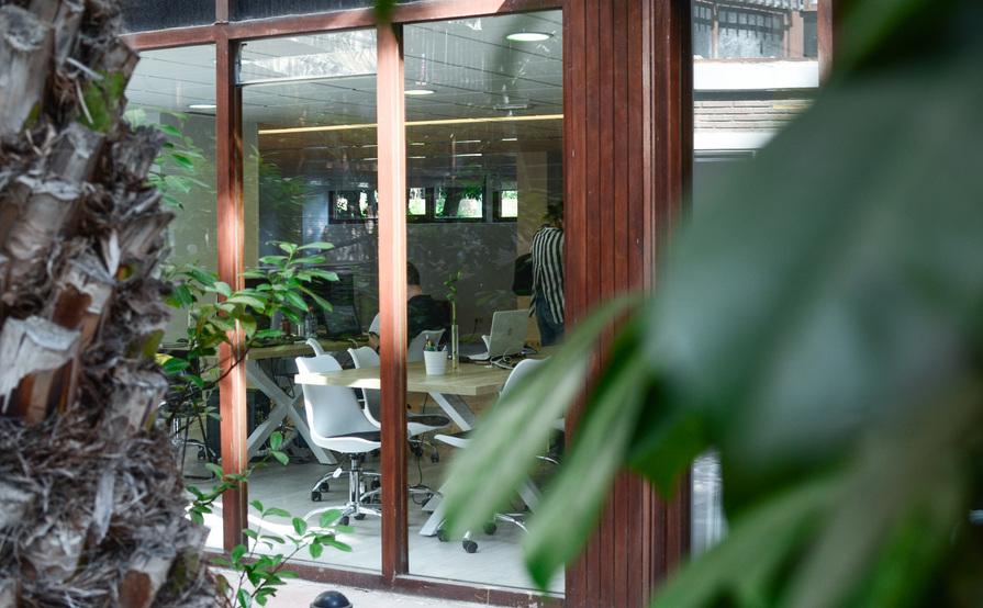 Oasis coworking - Puesto Fijo Oasis coworking - Puesto Fijo