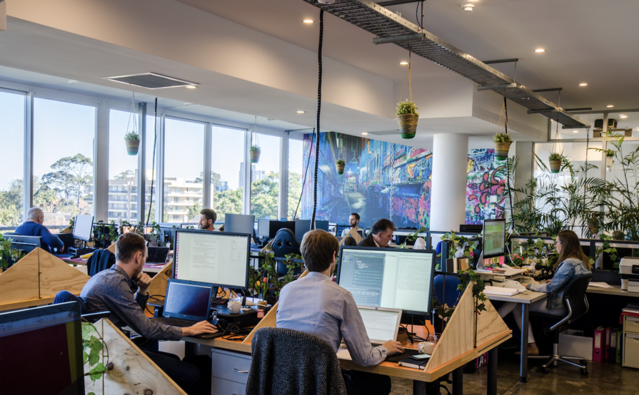 Dedicated Desk - Friendly & Flexible Dedicated Desk - Friendly & Flexible