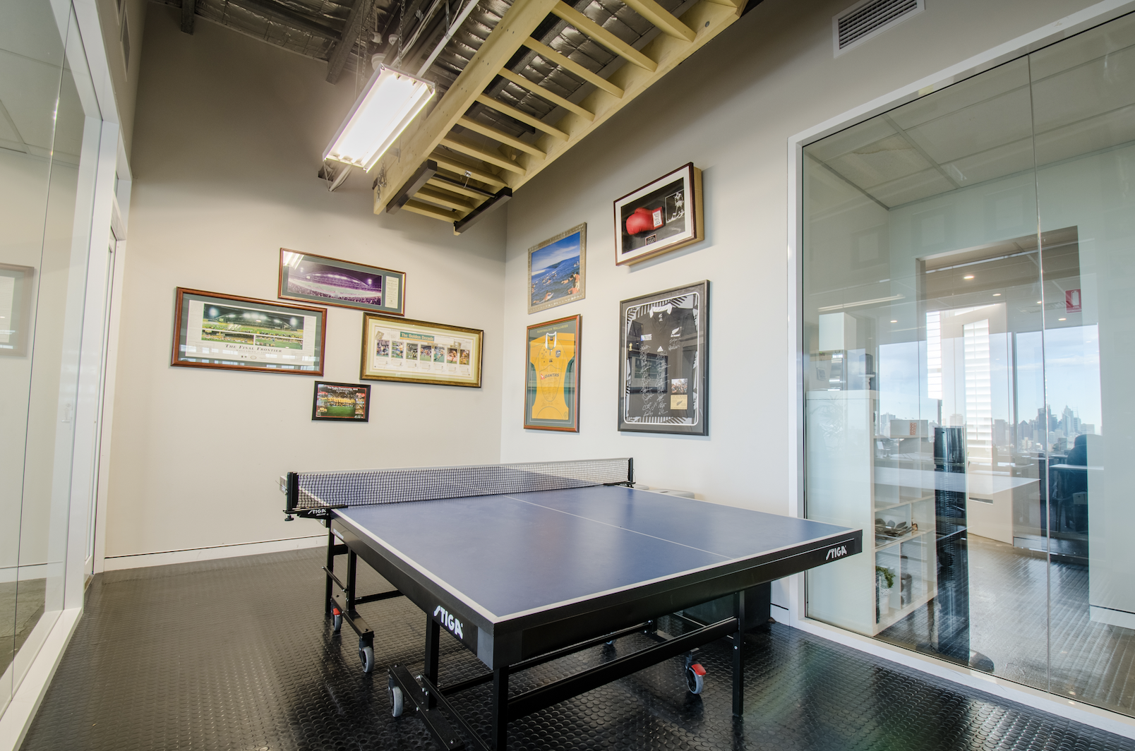 Dedicated Desk - Friendly & Flexible