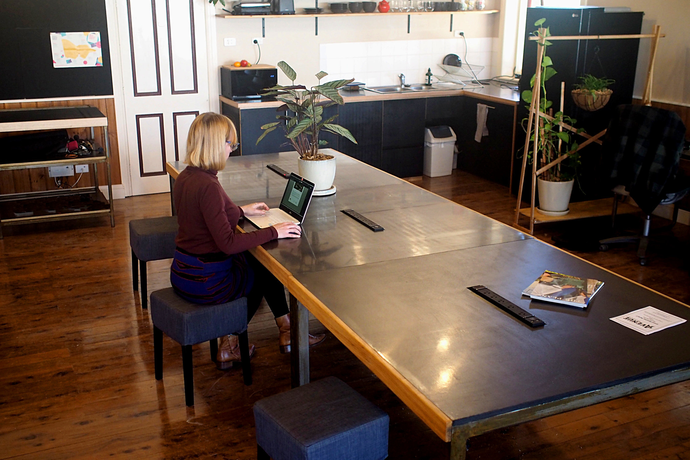 Communal Hot Desk in Central Yackandandah