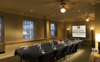 Cascade Room Cascade Room