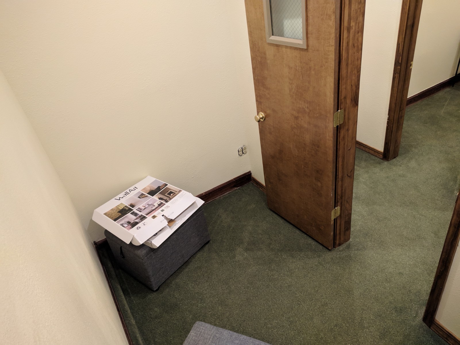 Perins Peak Office / Meeting Space