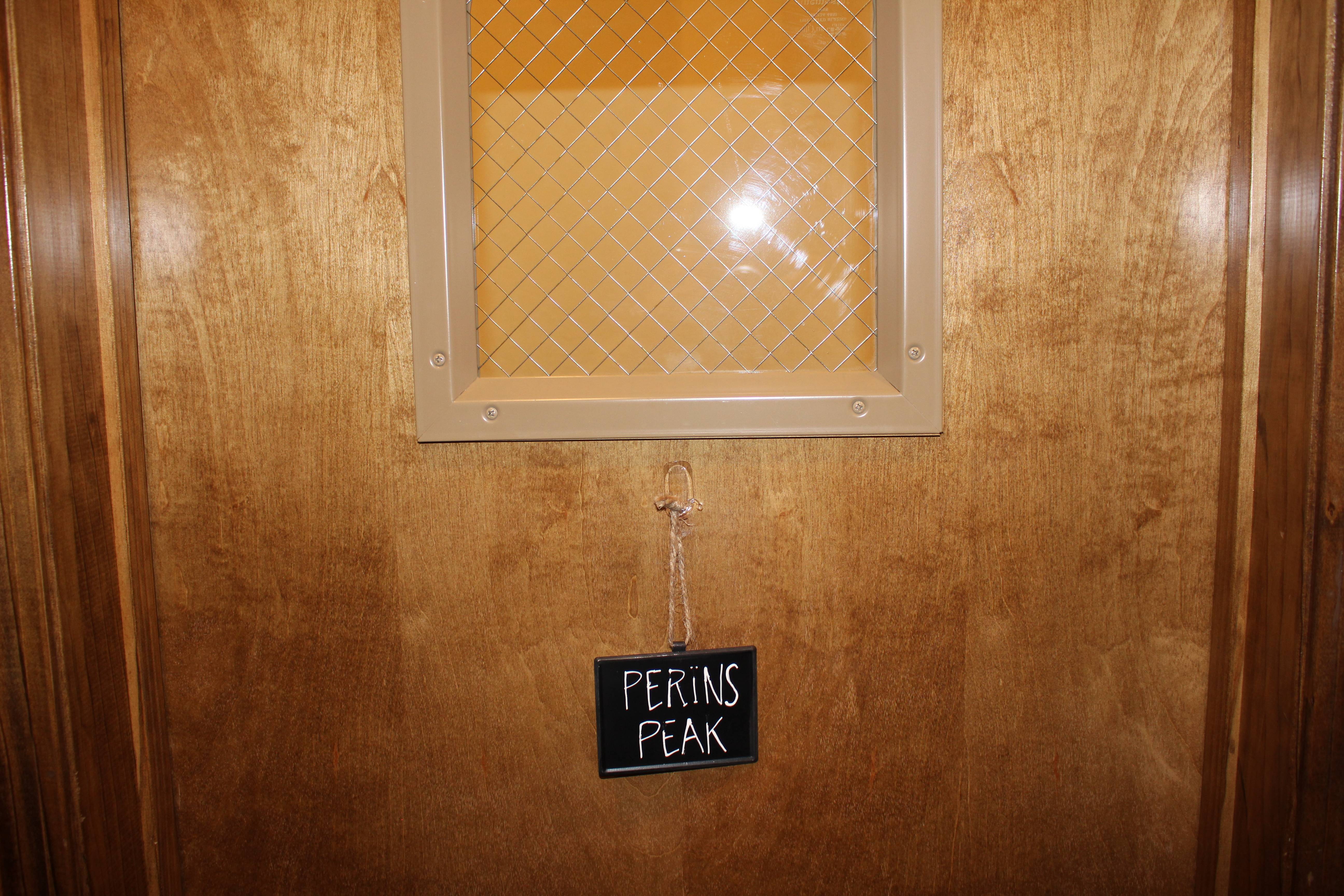 Perins Peak Office / Meeting Space